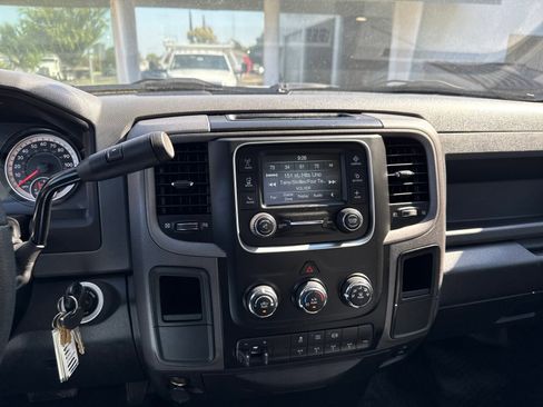 Used 2018 RAM 5500 Tradesman w/ Power & Remote Entry Group image 18