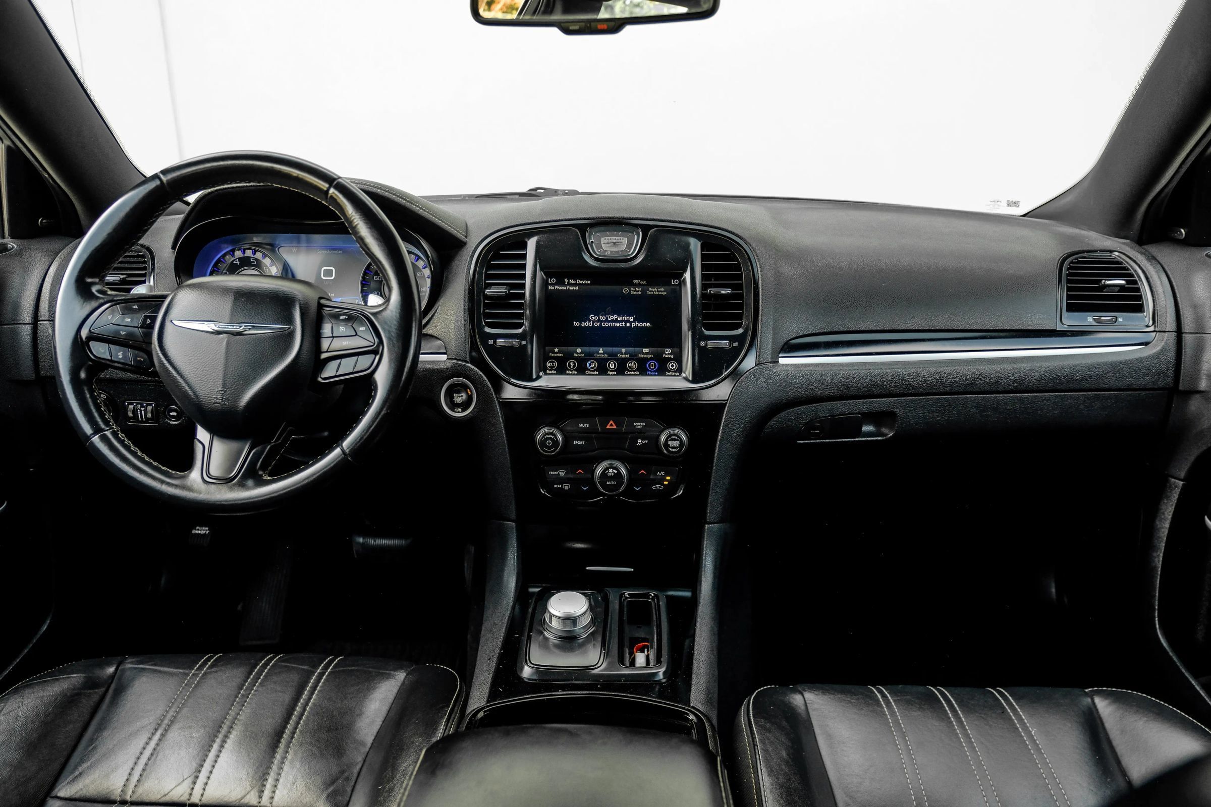 Used 2019 Chrysler 300 S RWD image 21