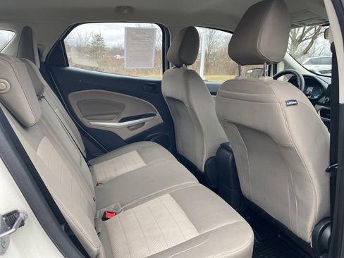 Used 2022 Ford EcoSport S image 14
