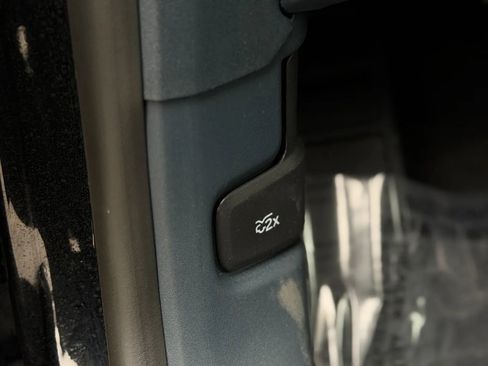 Used 2025 Ford Maverick Lobo image 27