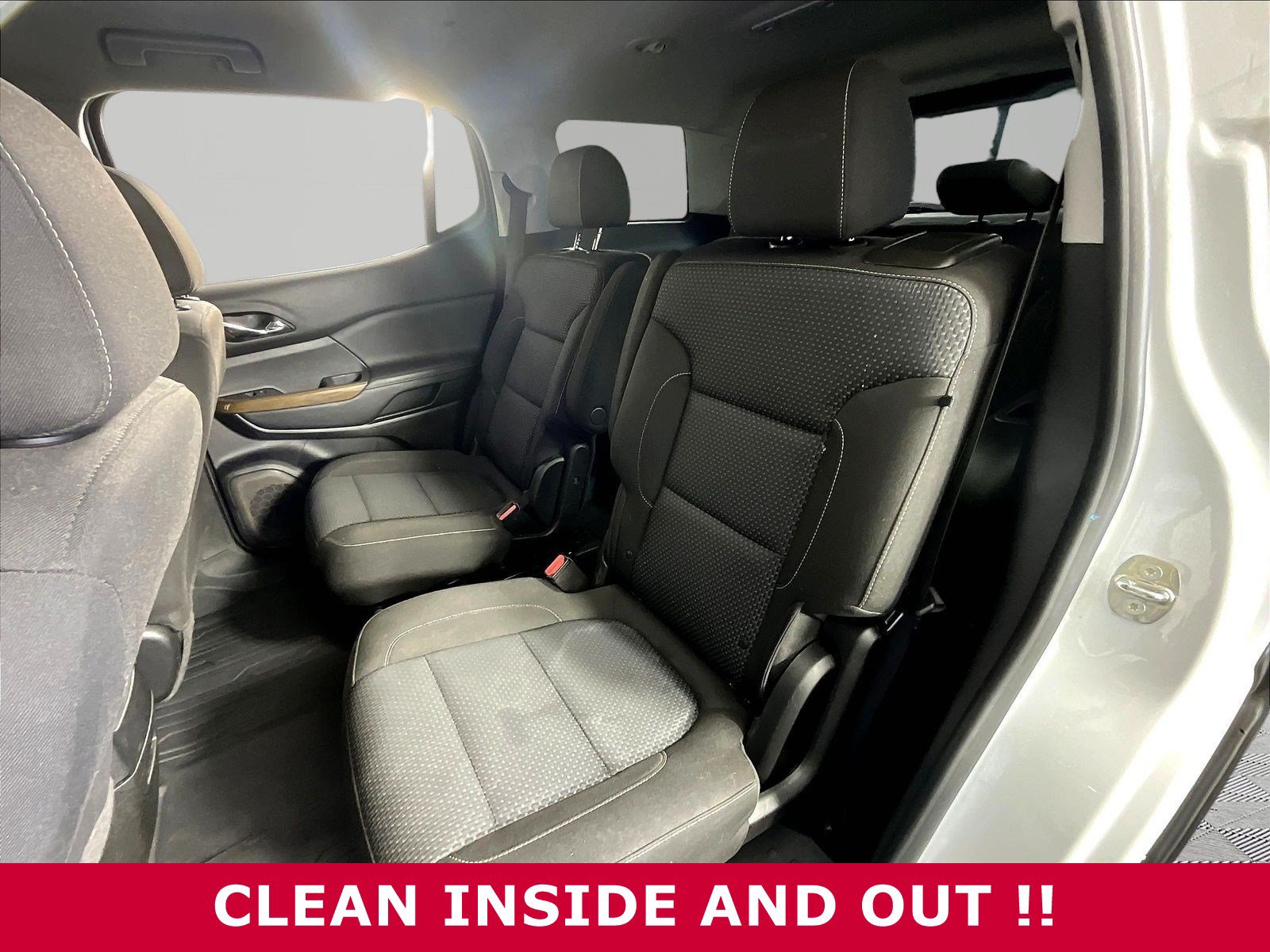 Used 2021 GMC Acadia SLE w/ LPO, Floor Liner Package FWD image 21