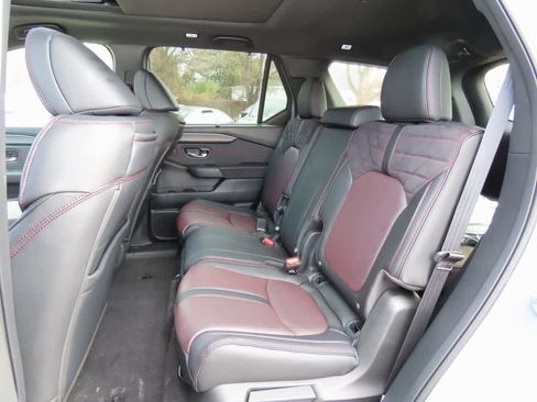 New 2026 Honda Pilot Black Edition image 15