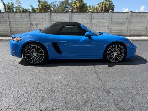 Certified 2025 Porsche 718 Boxster RWD image 7