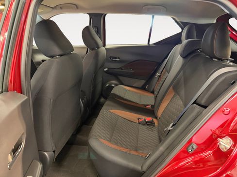 Used 2023 Nissan Kicks SR image 24