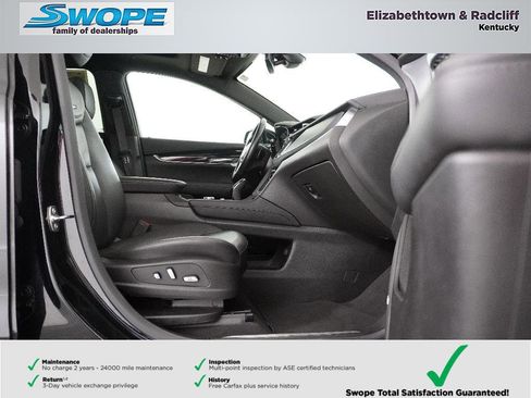 Used 2024 Cadillac XT5 Premium Luxury image 10