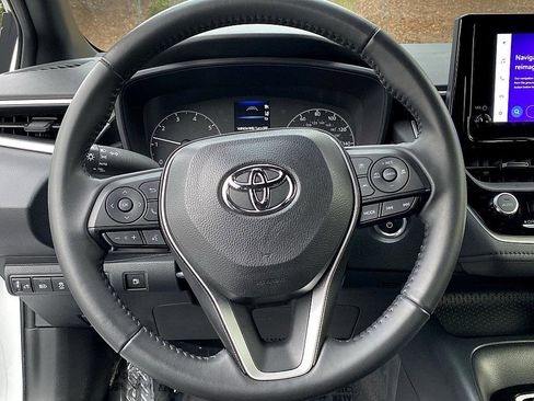 Used 2024 Toyota Corolla SE image 13