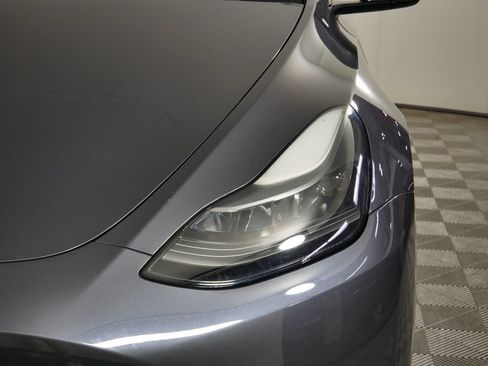 Used 2023 Tesla Model Y Performance AWD/4WD image 12