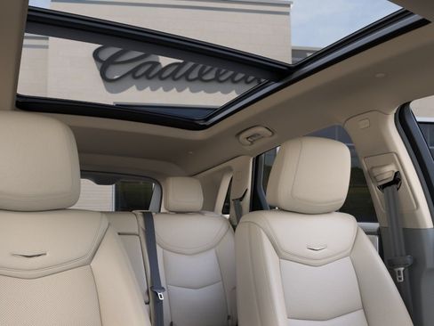 New 2026 Cadillac XT5 Premium Luxury w/ Driver Assist Package AWD/4WD image 24