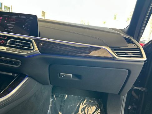 Used 2020 BMW X5 sDrive40i w/ M Sport Package RWD image 25