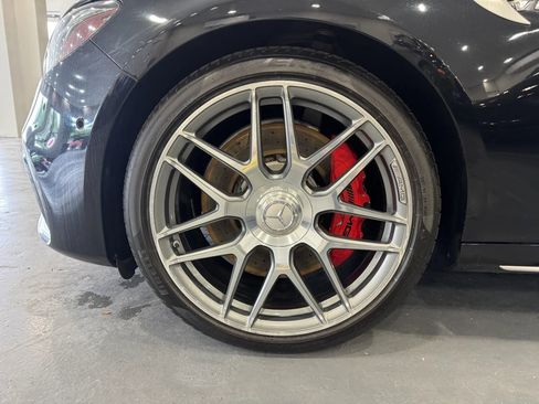 Used 2019 Mercedes-Benz E 63 AMG S image 27