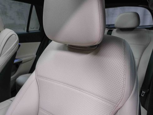 Certified 2026 Mercedes-Benz GLC 300 image 24