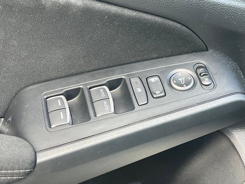 Used 2023 Honda Civic EX image 13