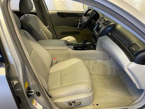 Used 2009 Lexus LS 460 RWD image 11