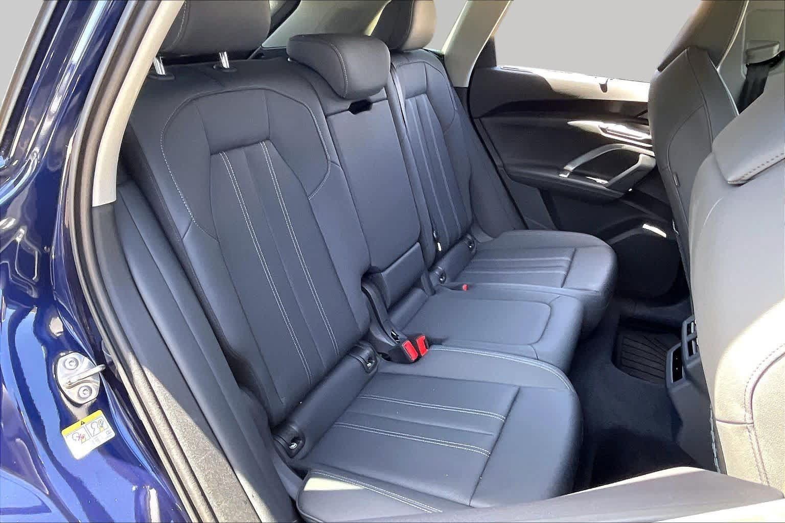 Used 2025 Audi Q5 Premium AWD/4WD image 20
