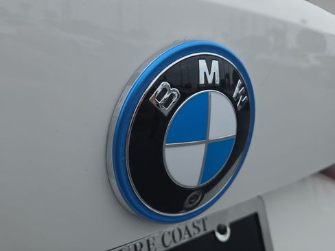 Certified 2022 BMW i4 eDrive40 RWD image 37