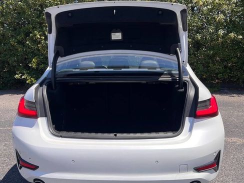 Used 2019 BMW 330i Sedan w/ Premium Package image 7
