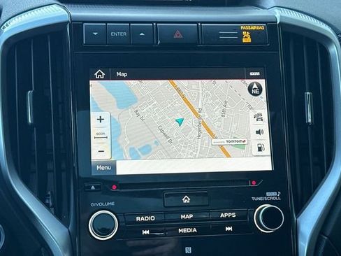 Used 2022 Subaru Ascent Limited image 23