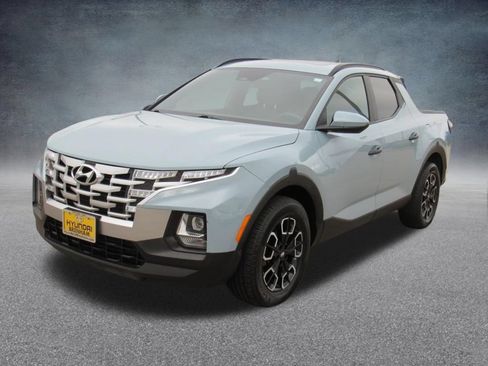 Used 2022 Hyundai Santa Cruz SEL w/ Activity Package AWD/4WD image 2