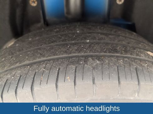 Used 2017 Ford Escape SE image 20