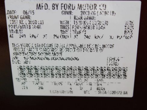 Used 2016 Ford Explorer XLT w/ Equipment Group 202A image 35