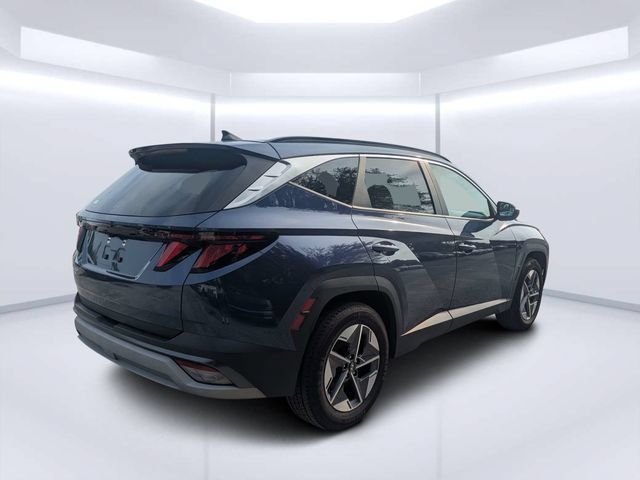 Used 2025 Hyundai Tucson SEL FWD image 3