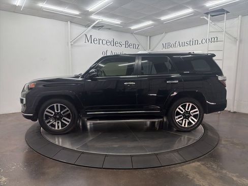 Used 2018 Toyota 4Runner Limited image 4