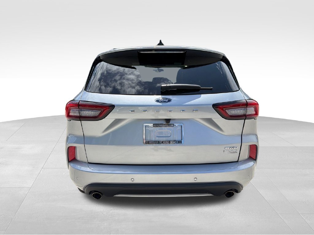 Used 2023 Ford Escape ST-Line w/ Tech Pack #1 AWD/4WD image 6