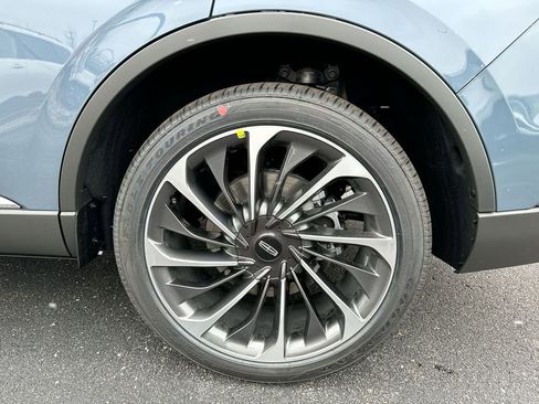 New 2026 Lincoln Aviator Reserve AWD/4WD image 26