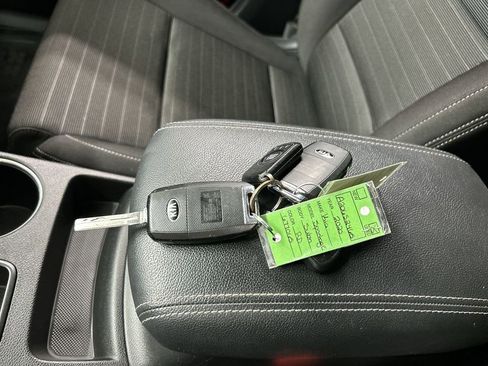 Used 2020 Kia Sportage LX w/ LX Popular Package image 12