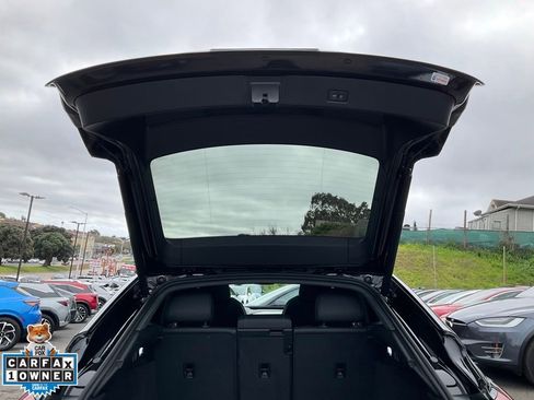 Used 2023 Audi Q4 e-tron Prestige image 10