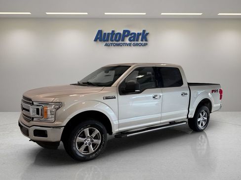 Used 2018 Ford F150 XLT w/ Equipment Group 302A Luxury AWD/4WD image 3
