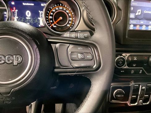 Used 2023 Jeep Wrangler Unlimited Sport AWD/4WD image 26
