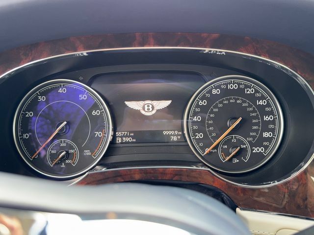 Used 2019 Bentley Bentayga AWD/4WD image 14