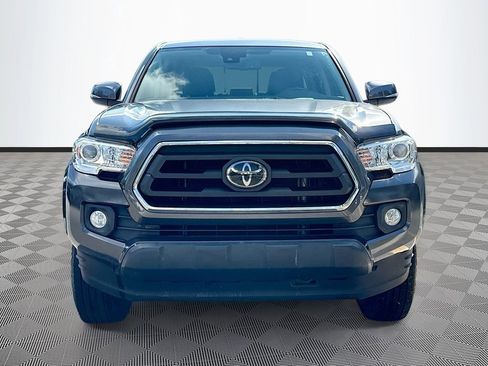 Used 2022 Toyota Tacoma SR5 w/ Technology Package AWD/4WD image 2