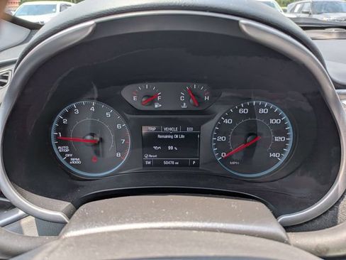 Used 2025 Chevrolet Malibu LT FWD image 22