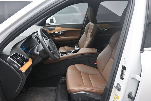 Used 2024 Volvo XC90 T8 Plus w/ Protection Package AWD/4WD image 14