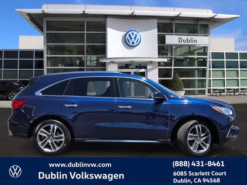 Used 2017 Acura MDX SH-AWD w/ Advance Package image 3