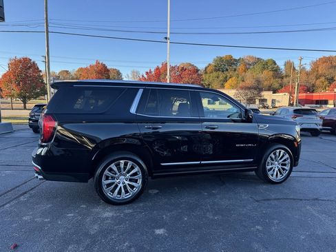 Certified 2023 GMC Yukon Denali image 8
