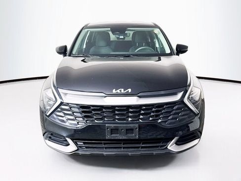 Certified 2023 Kia Sportage LX AWD/4WD image 2