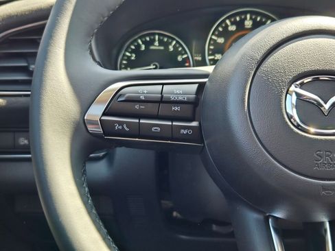 New 2025 MAZDA CX-30 Carbon image 28