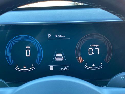 Used 2025 Hyundai Kona SEL image 40