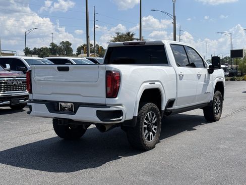 Used 2023 GMC Sierra 2500 AT4 w/ Gooseneck/5TH Wheel Package AWD/4WD image 11