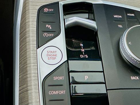 Used 2025 BMW 330i 330i image 25