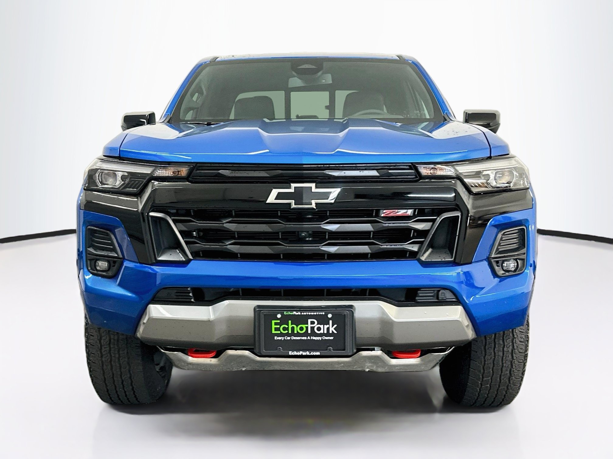 Used 2024 Chevrolet Colorado Z71 w/ Z71 Convenience Package 2 AWD/4WD image 2