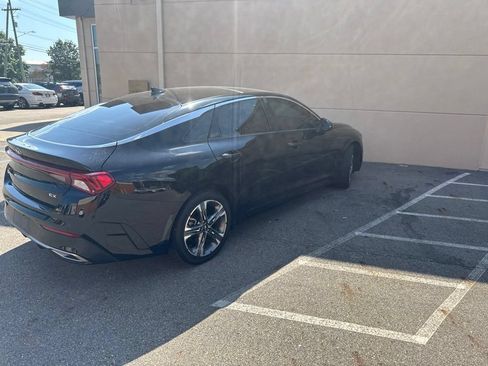 Used 2021 Kia K5 EX w/ EX Premium Package FWD image 4