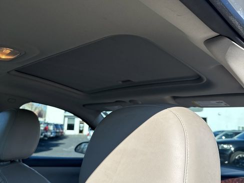 Used 2012 Chevrolet Impala LTZ image 11