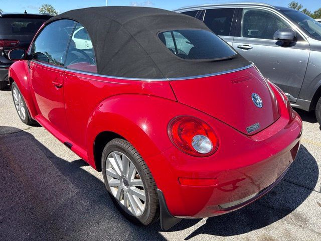 Used 2009 Volkswagen Beetle S FWD image 3