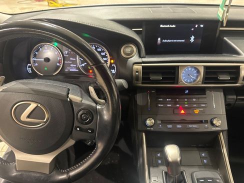 Used 2016 Lexus IS 200t w/ Premium Package RWD image 2