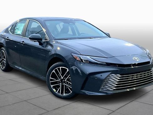 New 2026 Toyota Camry XLE image 2