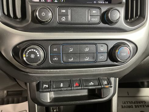 Used 2022 Chevrolet Colorado LT w/ Fleet Safety Package image 19